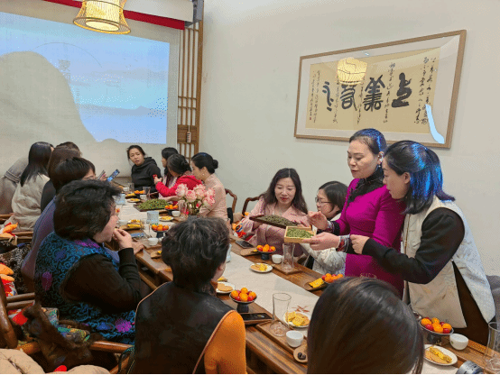 西财工商巾帼员工会举办“三八”国际妇女节主题活动